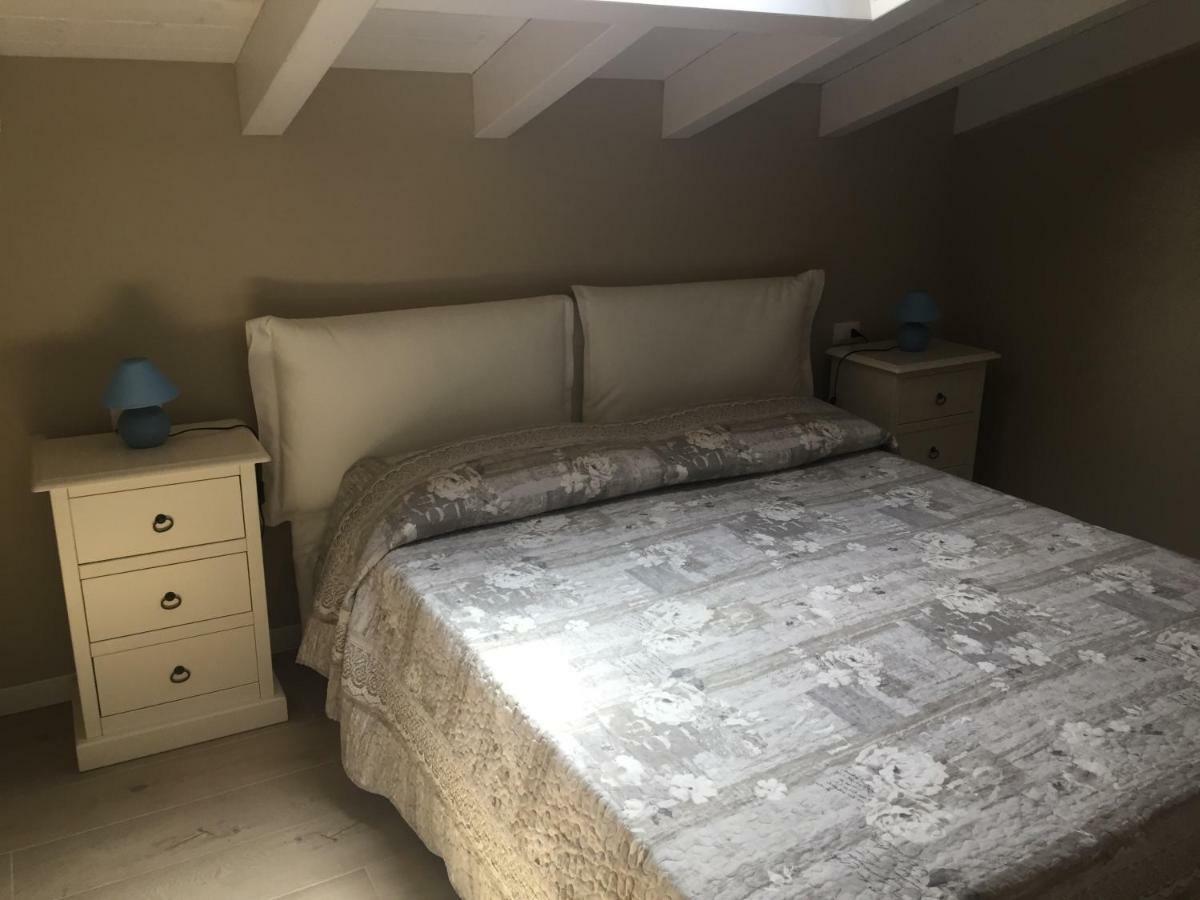Residence Elegance Ville Ed Appartamenti A Porto Pino Exteriör bild
